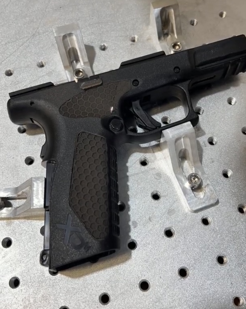 Stippling - Pistol